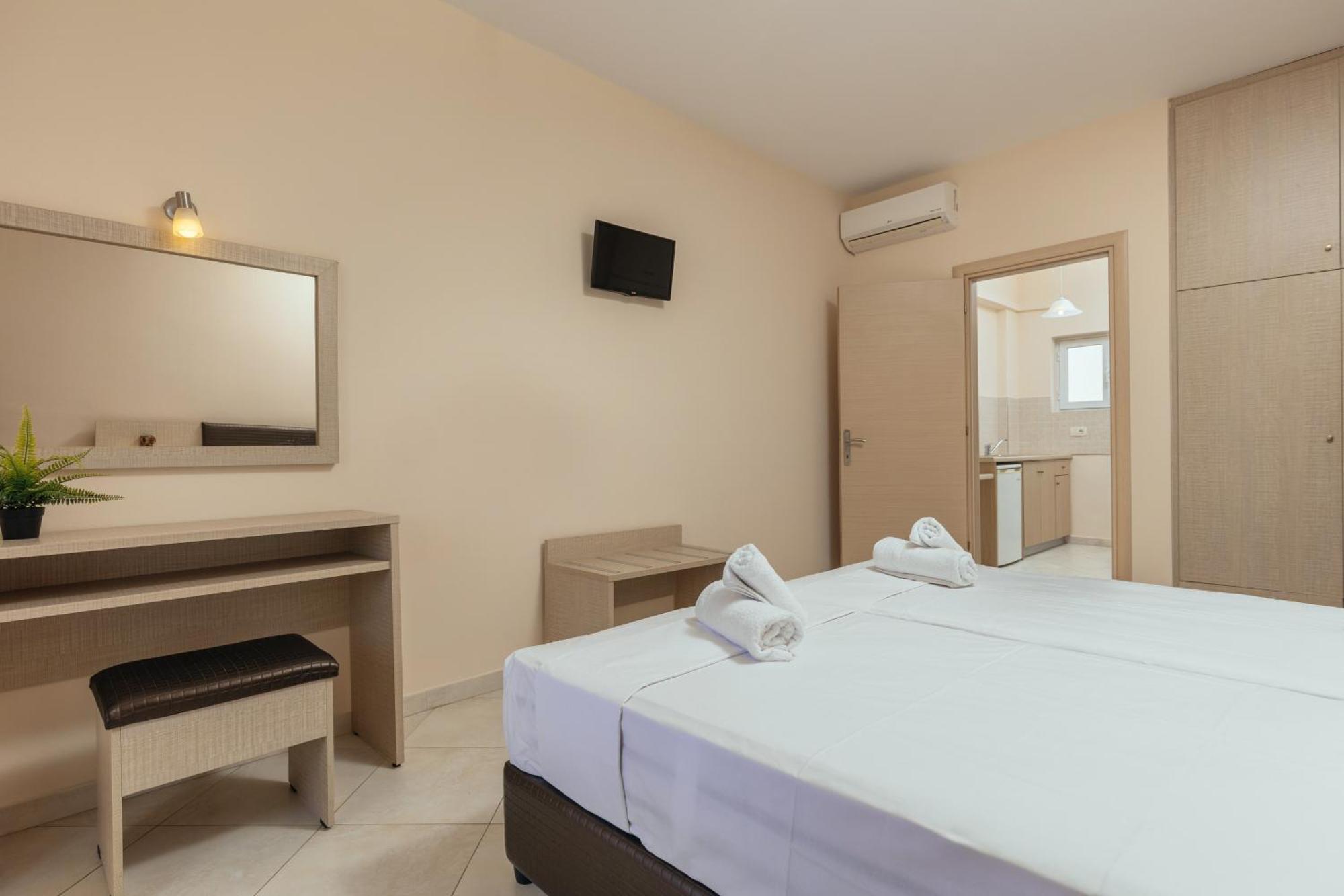 Yakinthos Hotel Laganas Zewnętrze zdjęcie